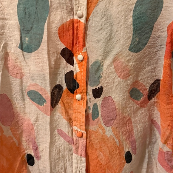 Abstract Button Down - Picture 2 of 3